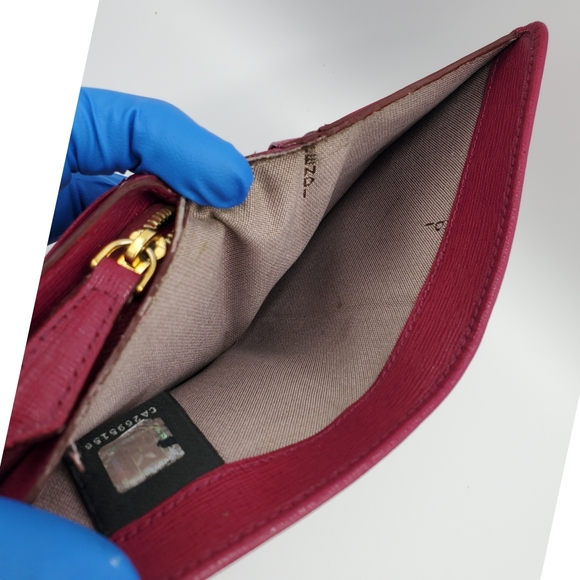 Authentic Preowned Fendi Bifold Wallet - Picture 5 of 9